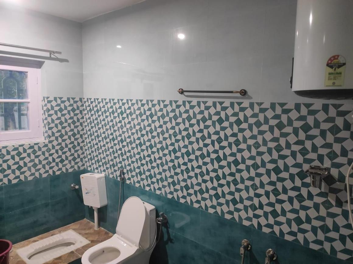 New Delight Hotel Kanzalwan Ngoại thất bức ảnh